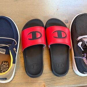 Boys size 4 shoes new